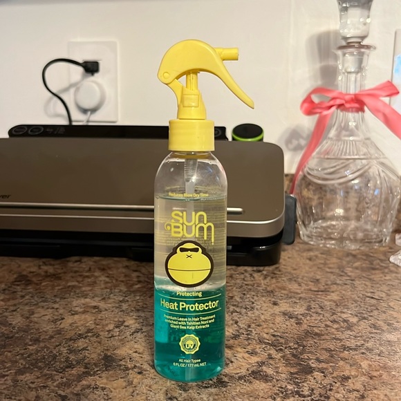 Sun Bum Heat Protector - Picture 1 of 3